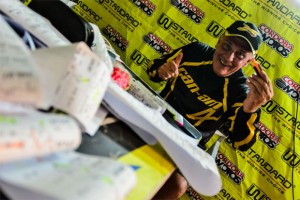 Daniel Mazzucco, da equipe Can-Am, marca planilha do Rally Dakar 2014 Crédito: David Santos Jr/Webventure