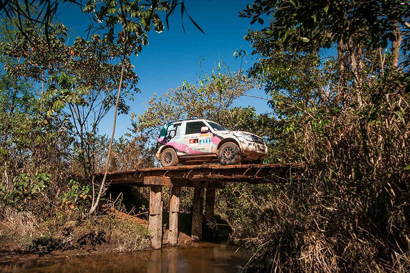 Dupla Sandra/Gonçalves venceu 9 das 14 provas no Regularidade/Turismo (Gustavo Epifânio/DFotos)